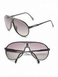 Sleek, utterly modern aviator style with logo detail and the bridge and temple. 100% UV protective Made in Italy 