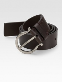 The essence of sophisticated style in fine leather with a signature gancino buckle. Palladium gancino buckle About 1½ wide Made in Italy 