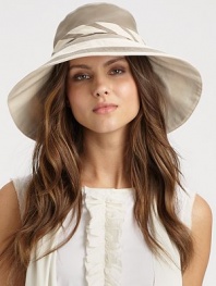 This colorblocked, yet neutral design features an external, adjustable tie and removable inner band. CottonBrim, about 4¼Removable inner bandCotton linedHand washImported 