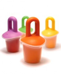 Create a homemade popsicle with the juices of your choice, then hide fruits or other sweet treats in the hollow center for a delicious surprise. Cleverly designed, these space-savers store separately, fitting in the open areas of your freezer, and feature lipped edges and drip bowls, so you can wipe your hands clean of stickiness. 1-year warranty.