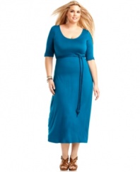 Land a must-get look with ING's short sleeve plus size maxi dress, cinched by a belted waist!