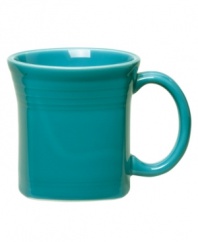 With the chip-resistant durability and fun colors you expect from Fiesta, the Square mug has a bold new shape that's worth celebrating. Ridged edges and a glossy finish bring out all the right angles.