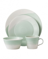 Perfect for every day, the 1815 place settings are named for Royal Doulton's inaugural year but, in dishwasher-safe porcelain, this collection feels right at home on modern tables. Featuring streaks of pale green against fresh white for serene, understated style.