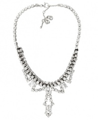 Showstopping style. Make a grand entrance in Fossil's glittering and glamorous statement necklace. With a dazzling and dramatic assortment of clear crystals, it's set in vintage silver tone mixed metal. Includes a lobster claw closure. Approximate length: 14 inches + 2-inch extender. Approximate drop: 2 inches.