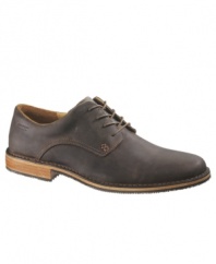The Salem's stitch out construction combines full grain leather uppers for a luxurious pair of men's dress shoes. The lace-ups also contain leather quarter lining and cotton vamp lining. The full length leather covered footbed sits atop a Vibram rubber Pluribal slip-resistant sole that ensures exceptional traction.