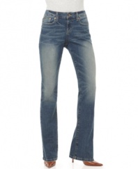 DKNY Jeans gets seriously curvy with fashion-forward denim.