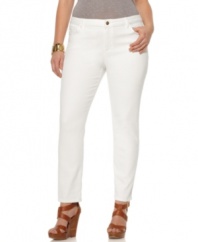 Look white hot this season with MICHAEL Michael Kors' plus size straight leg jeans, featuring a sleek fit.