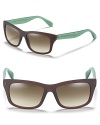 Exude perennial cool in these sleek wayfarers from MARC BY MARC JACOBS.
