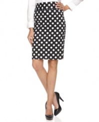 A bold polka dot print adds an irreverent appeal to this Alfani pencil skirt -- perfect for a stylish workwear look!