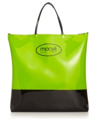 Ideal for a long day of shopping, this Macy's tote is perfect for holding all your newest fave purchases. With a roomy interior and on-trend color block design, you'll find so many ways to use this sleek design.