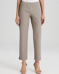 Streamline your silhouette in these classic and simple Eileen Fisher pants. The cropped length lends easy appeal.