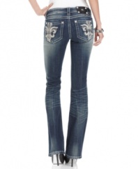 Add glam to your weekend wardrobe with these Miss Me bootcut jeans, featuring rhinestone and embroidered fleur de lis pockets!