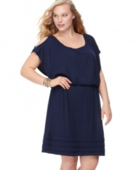 Show off a hint of skin with L8ter's cold-shoulder plus size dress, punctuated by a pleated hem.