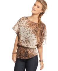 American Rag's casual top takes you from day to night with chic animal styling! Pair it with jeggings and peep-toe booties.