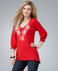 A pretty petite peasant top makes any outfit pop. Try Style&co.'s tunic top with your favorite jeans, leggings and capris!
