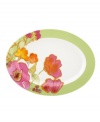 In an inspiring display of alluring watercolors, this Lenox collection of kiwi-banded oval serving platters offers a bright, contemporary addition to your table. Mix and match serving plates across the Floral Fusion dinnerware collection for a stunning presentation. Qualifies for Rebate