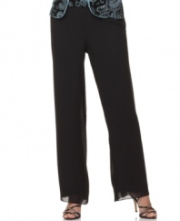 Ease and elegance: airy Alex Evenings petite pants are the perfect foundation for your look.