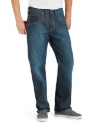 Tired of those too-skinny blues? Keep it loose and laid back with these straight-fit jeans from Levi's.