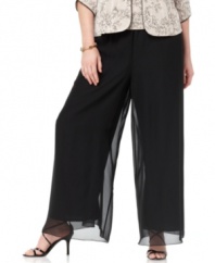 A wide leg style puts a sophisticated spin on Alex Evenings' plus size dress pants. All it takes is a sparkling top and a pair of strappy shoes to complete the look!