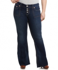 Rock an on-trend 70's spirit in Seven7 Jeans' plus size jeans, defined by a flared fit.