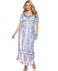 Look striking this season with Style&co.'s short sleeve plus size dress, broadcasting a bold sublimated print!