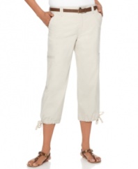 JM Collection combines a capri silhouette with cargo appeal for these petite pants. The look is completed with drawstring cuffs! (Clearance)