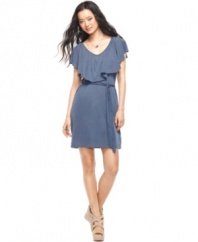 Super-soft cotton in an ultra feminine silhouette makes this DKNY Jeans petite dress your summer go-to!