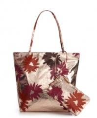 A fabulous floral tote from FALCHI by Falchi. Inspired by the lush landscape of Brasil, this head-turning design will store all your necessities in fabulous style.