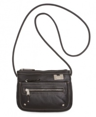 Superfunctional and endlessly stylish, this pebble-textured crossbody handbag is a fabulous everyday option. Drape it on, zip up your essentials and head out the door.