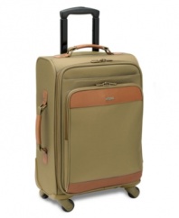 Always moving ahead, the Hartmann Intensity 2 suitcase gives you a luxuriously smooth ride with four 360-degree spinner wheels that roll effortlessly in any direction and a top-of-the-line interior packed with travel-smart amenities. Full warranty.