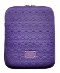 For tech-savvy fashionistas on-the-go, this eye-catching iPad case from MICHAEL Michael Kors is the ultimate accessory. The super-soft neoprene is decked out in signature-embossed circles, while the well-padded interior keeps your iPad safe and secure.