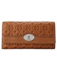 A gorgeous embossed leather covers this vintage-inspired design. This Fossil clutch wallet features classic signature hardware, silver-tone accents and heavy stitching.