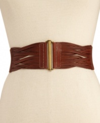 Detailed weaving and rich leather lend a stylish touch to this stretch belt from Fossil. It's an ideal choice for emphasizing your waist.