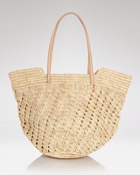 mar Y sol's crochet tote is the perfect summer arm-candy. Crafted from beach-ready raffia, it encapsulates breezy, bohemian accessorizing.