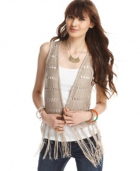Add Americana style to your day ensemble with a Dolled Up vest that sports the season's hot detail: fringes!