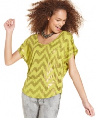 Sporting an assembly of lustrous zigzags and cool, crisscross back design, this batwing sleeve top from Eyeshadow totally spices-up your tee collection!