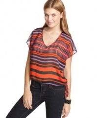 A tie at the side adds a little twist to 6 Degrees' striped top. Pair with dark jeans for a no-fail look!