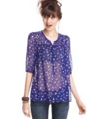 Pair Lily White's bird print top with your number one skinnies for a look that flies high on fabulous style!