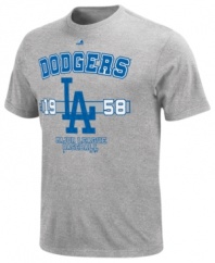 Give your favorite baseball team props. Slide into comfort and sporty style so you can cheer long and loud in this Los Angeles Dodgers MLB t-shirt from Majestic.