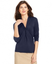 Add a stylish twist to any ensemble with this Jones New York Signature petite top, featuring a V-neckline with twisted detail at the front. Rendered from a stretchy fabric blend, it offers a perfect fit, too!