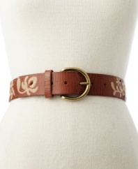 Country charm and a vintage vibe combine on this goes-with-everything belt by Fossil featuring floral embroidery.