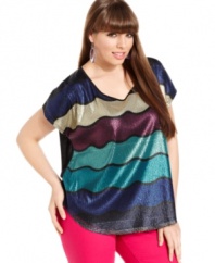 Make a grand entrance with Eyeshadow's short sleeve plus size top, broadcasting a sequined front.