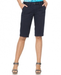 Calvin Klein's petite Bermuda shorts are a warm-weather must-have! This super-versatile piece looks great with flats, sandals, wedges and more!