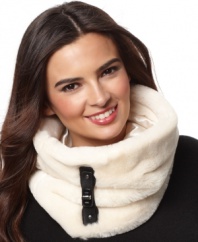 Add glamour - and warmth! - to your winter wardrobe with Calvin Klein's faux fur neck warmer. Its buckle embellishment with logo detailing adds a fashionable finishing touch.