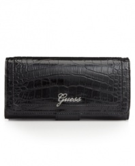 Give your look a glossy finish with the addition of croc-embossed patent. Shiny silvertone hardware and a logo detailed front keep this GUESS clutch both fashionable and functional.
