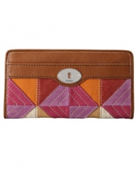 Add some color to your day with this pretty patchwork style from Fossil. The Maddox Zip Clutch features eye-catching color, carefully crafted stitching and chic signature hardware.