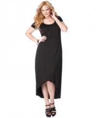 Take your casual style to great lengths with ING's short sleeve plus size maxi dress, finished by a belted waist and high-low hem-- it's super-cute for the season!