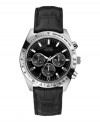 Stylish times. This GUESS watch is perfect for recreational swimming and can be worn in the shower.