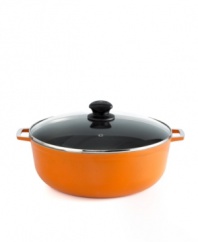Channel authentic Latin cuisine with a cast aluminum caldero that expertly distributes heat for succulent soups, aromatic rice dishes and hearty stews. With the ability to hold more ingredients and an attractive orange textured exterior, this pot makes entertaining at dinner parties a breeze.