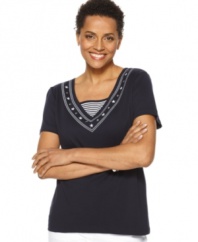 A dash of nautical inspiration at the neckline of this petite Karen Scott top lends a punch of personality. Looks especially polished with slim-fitting white pants! (Clearance)